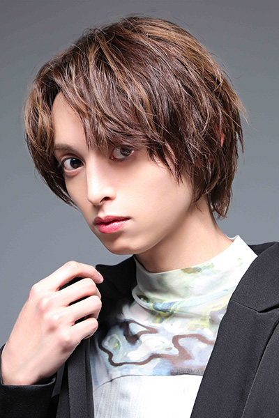 フレッド・ポーロック：新谷聖司